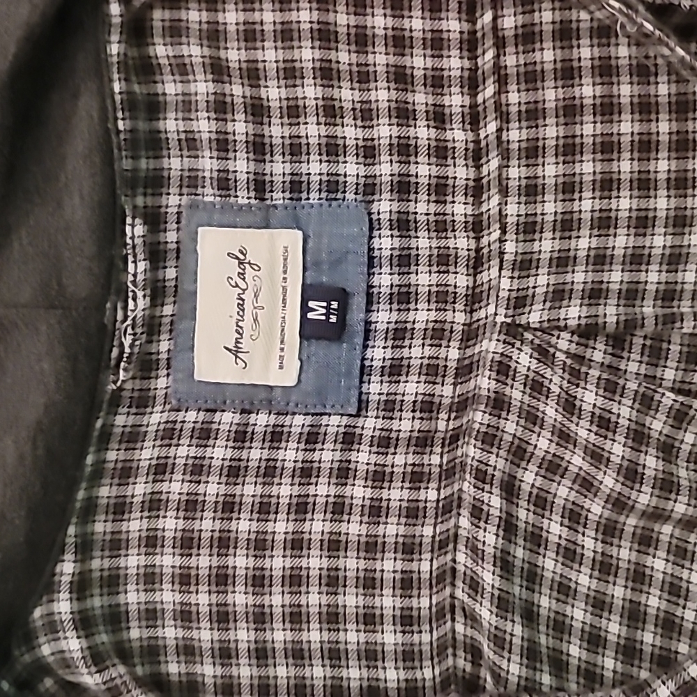 Crop Flannel - Picture 3 of 3